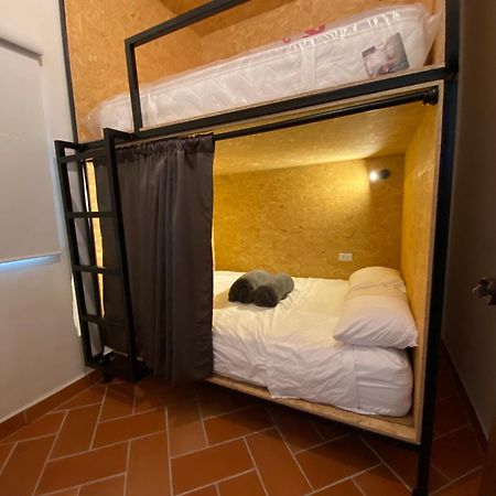 Banana Hostel Bogotá Dış mekan fotoğraf